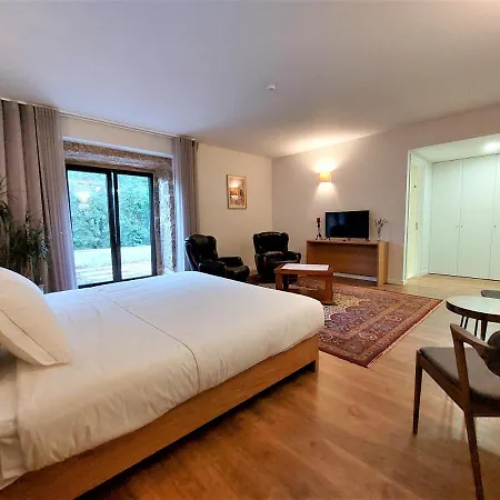 Quinta Da Roda - Conforto E Tranquilidade No Geres Κατάλυμα σε φάρμα Cela (Vila Verde, Braga)