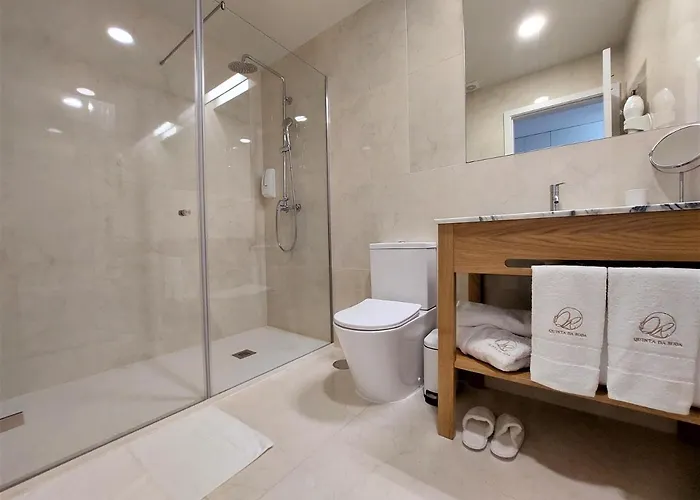 Agroturismo Quinta Da Roda - Conforto E Tranquilidade No Geres *